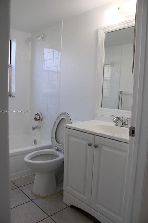 For Rent: $2,100 (2 beds, 2 baths, 750 Square Feet)