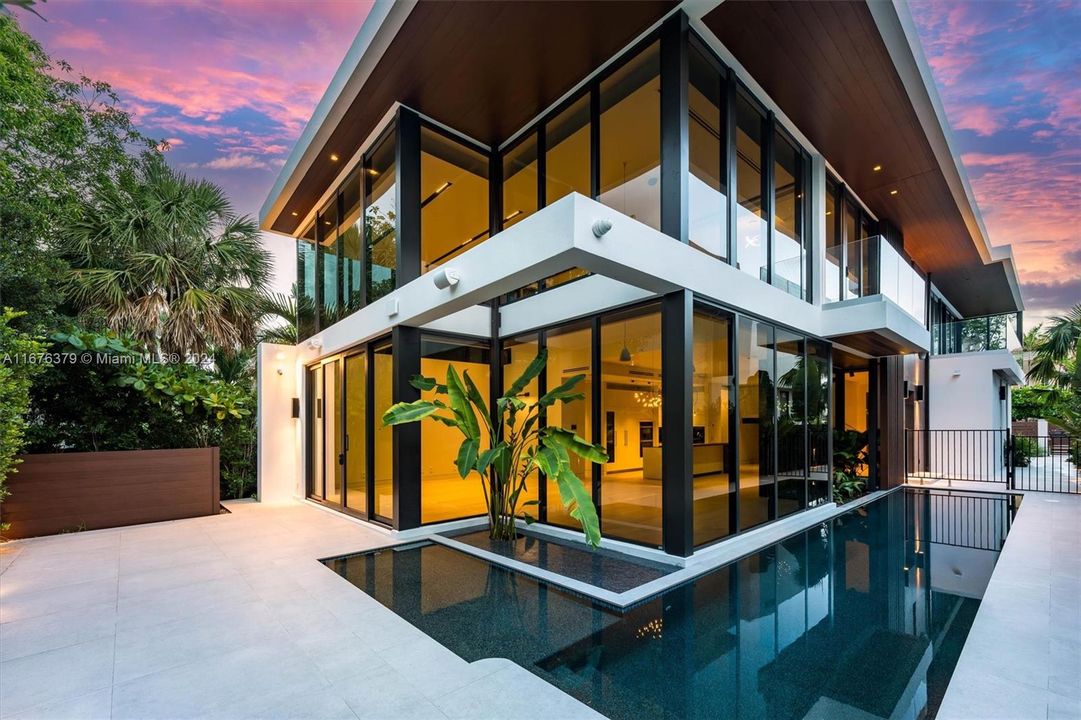 En Venta: $4,995,000 (5 camas, 5 baños, 0 Pies cuadrados)