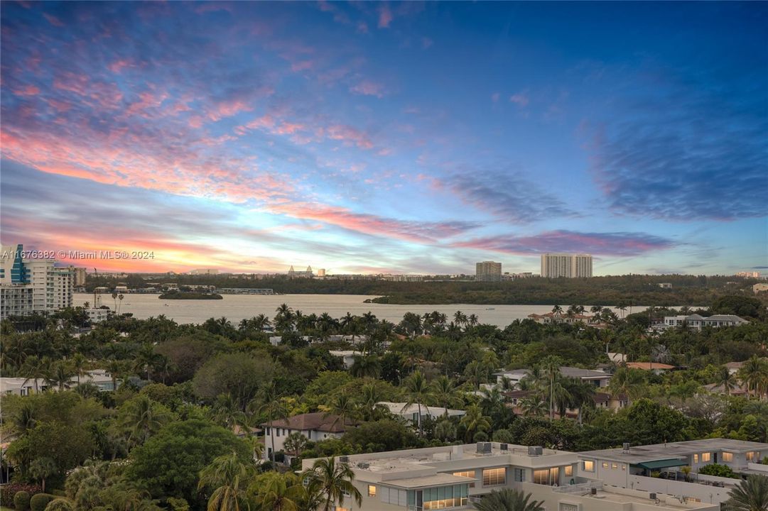 For Sale: $2,950,000 (2 beds, 2 baths, 1820 Square Feet)