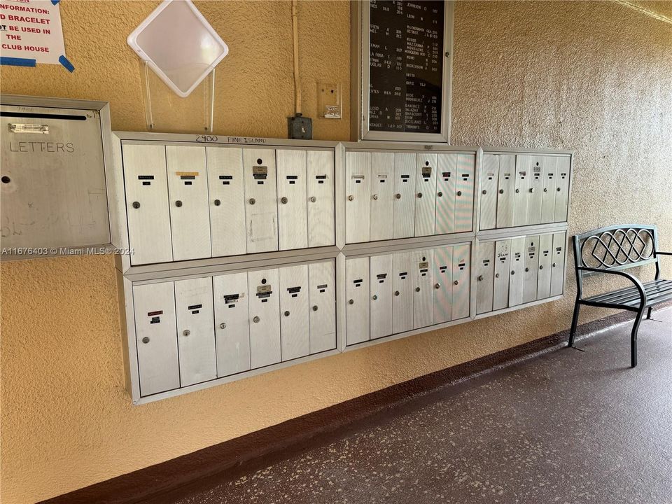 MAILBOXES