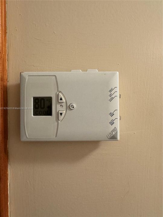 THERMOSTAT