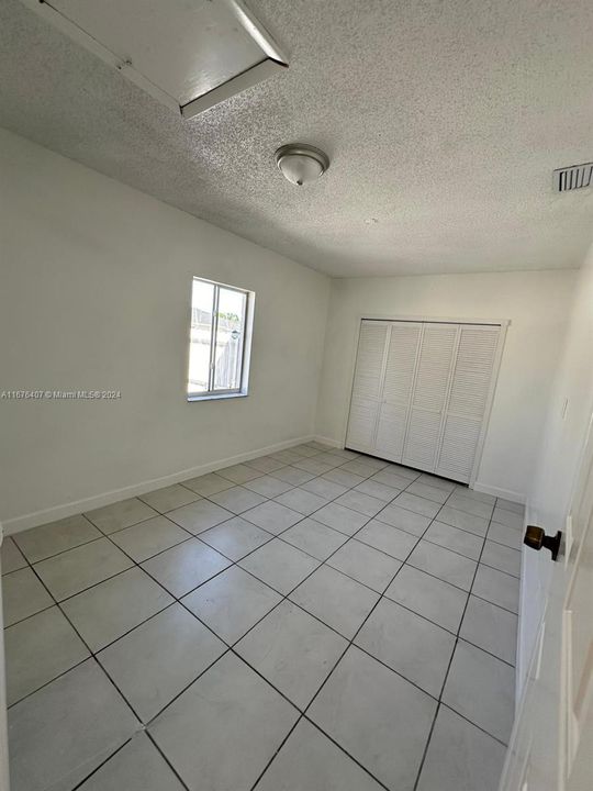 For Rent: $3,000 (4 beds, 2 baths, 1568 Square Feet)