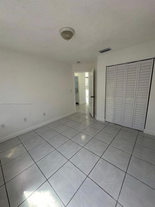 For Rent: $3,000 (4 beds, 2 baths, 1568 Square Feet)