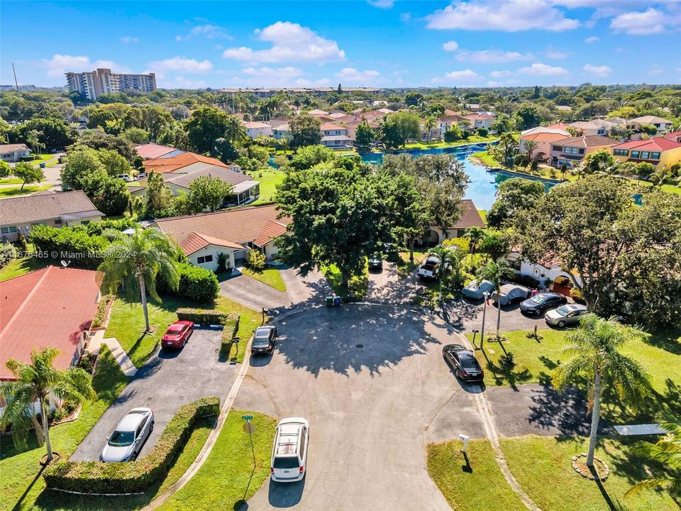 For Sale: $460,000 (3 beds, 2 baths, 1384 Square Feet)