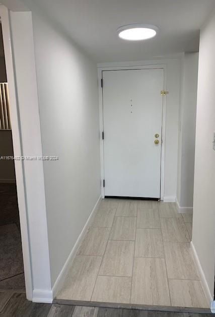 For Rent: $2,100 (2 beds, 2 baths, 820 Square Feet)