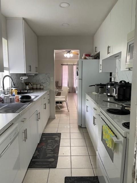 For Sale: $449,000 (2 beds, 2 baths, 1063 Square Feet)