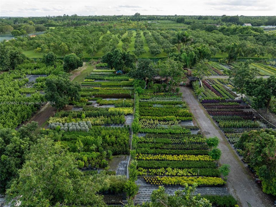 На продажу: $1,750,000 (0 спален, 0 ванн, 0 Квадратных фут)