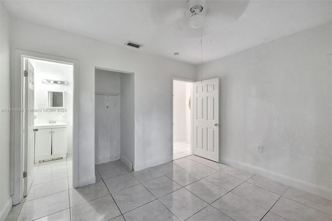 For Sale: $429,900 (3 beds, 2 baths, 1490 Square Feet)