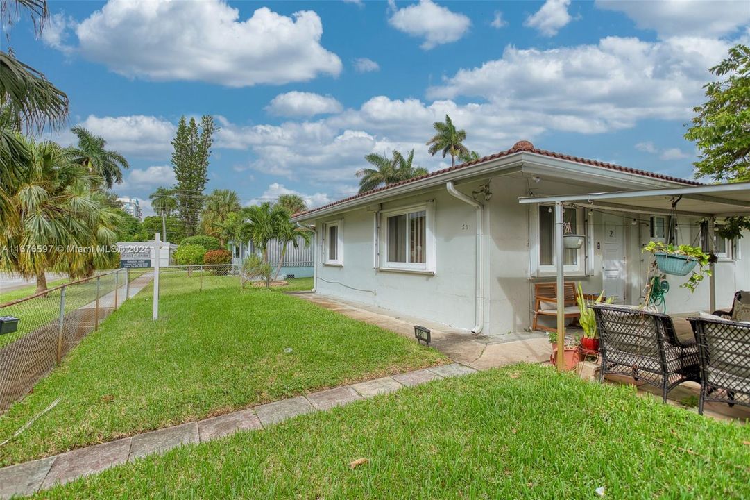 En Venta: $679,000 (0 camas, 0 baños, 2111 Pies cuadrados)