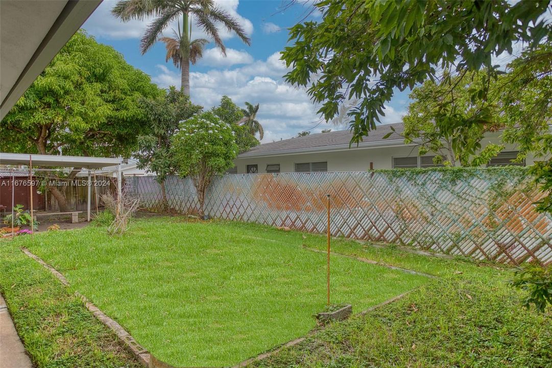 En Venta: $679,000 (0 camas, 0 baños, 2111 Pies cuadrados)