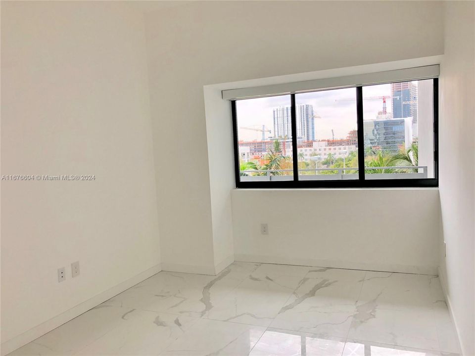 En Venta: $945,000 (2 camas, 3 baños, 1322 Pies cuadrados)