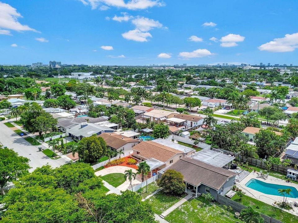 For Sale: $539,000 (3 beds, 2 baths, 1400 Square Feet)