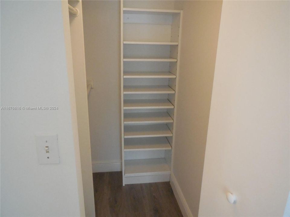 For Rent: $2,900 (2 beds, 2 baths, 1261 Square Feet)