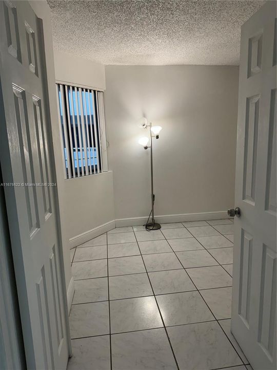 For Rent: $2,250 (2 beds, 2 baths, 1074 Square Feet)