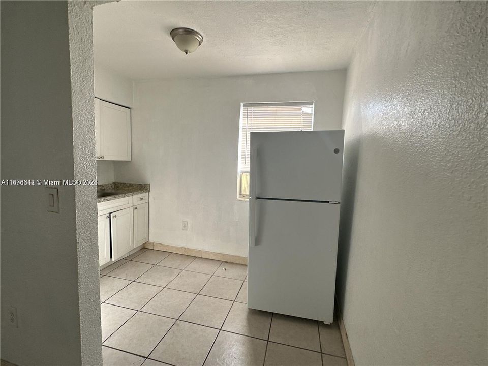 For Rent: $1,500 (1 beds, 1 baths, 423 Square Feet)