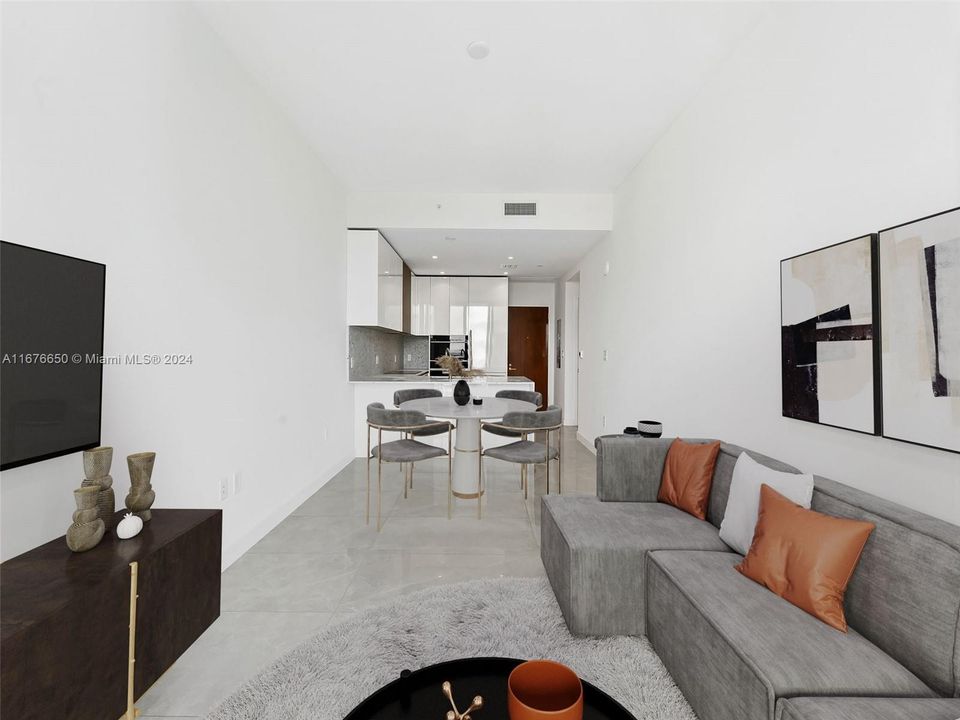 For Sale: $1,995,000 (2 beds, 2 baths, 981 Square Feet)