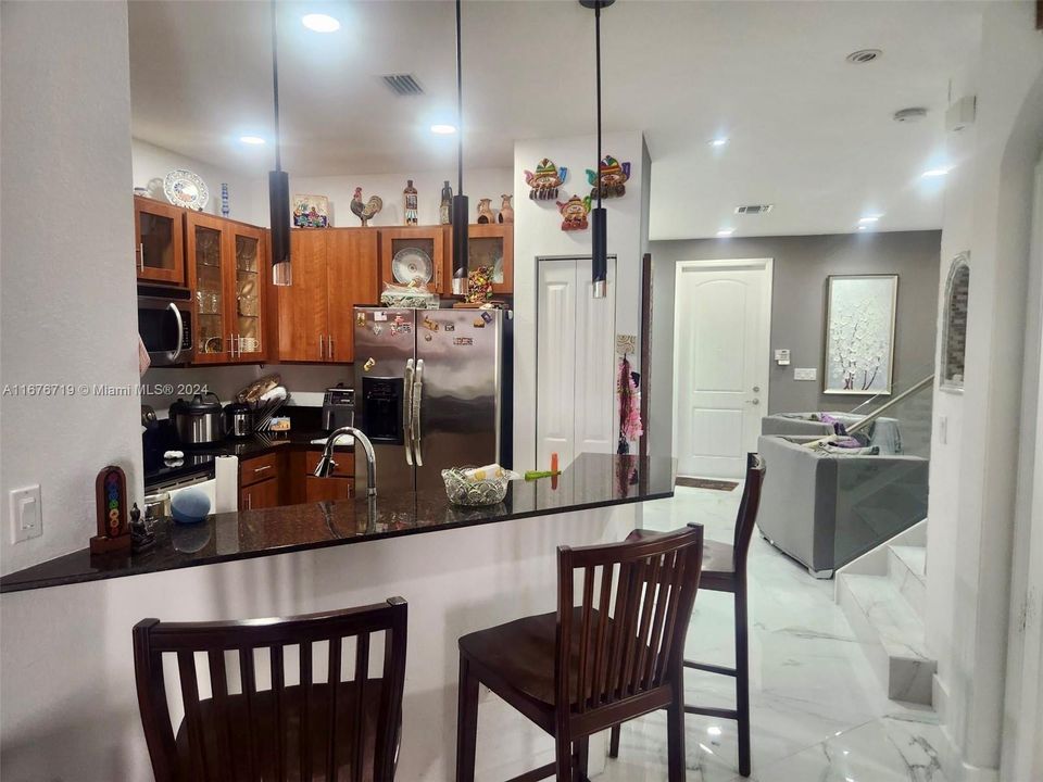 En Venta: $445,500 (3 camas, 2 baños, 1580 Pies cuadrados)