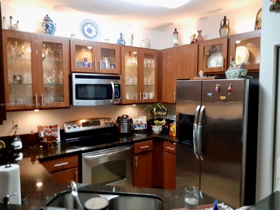 En Venta: $445,500 (3 camas, 2 baños, 1580 Pies cuadrados)