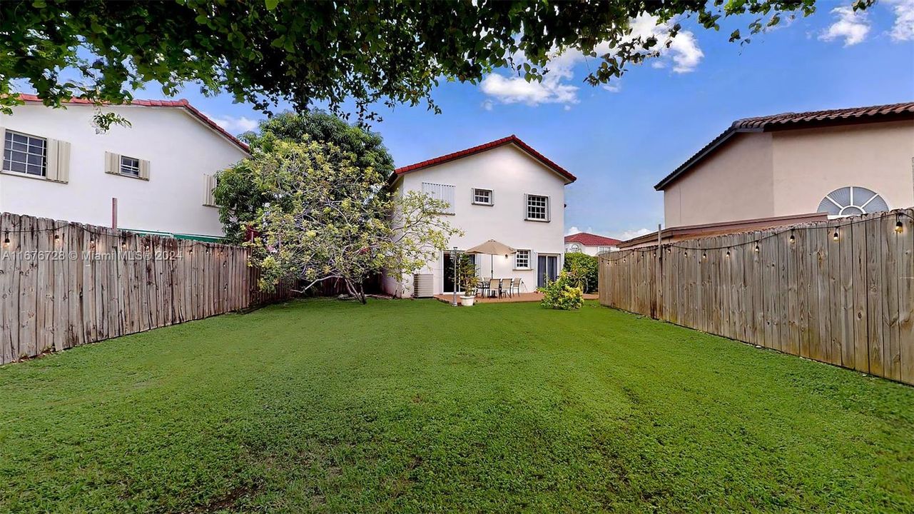 For Sale: $699,000 (4 beds, 2 baths, 2034 Square Feet)