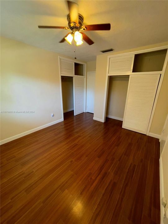 For Rent: $2,200 (2 beds, 2 baths, 942 Square Feet)