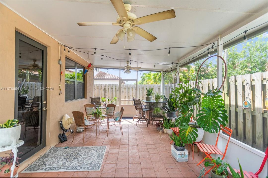 For Sale: $555,000 (4 beds, 3 baths, 2267 Square Feet)