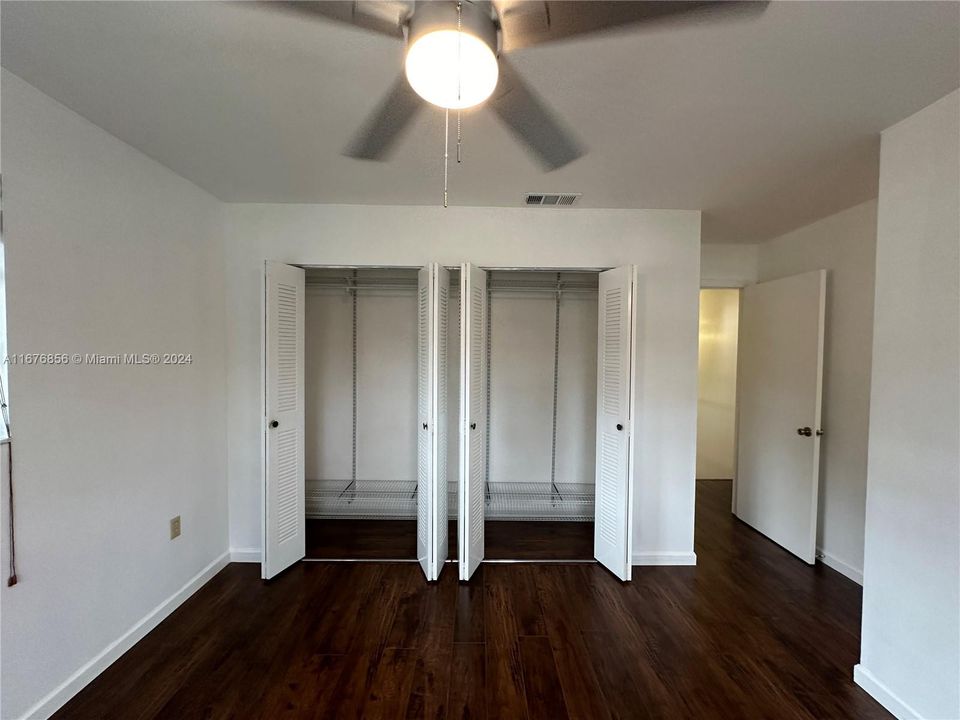 For Rent: $3,000 (3 beds, 2 baths, 1258 Square Feet)