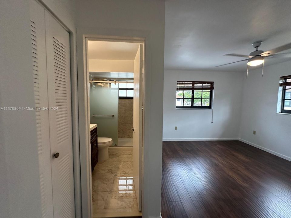 For Rent: $3,000 (3 beds, 2 baths, 1258 Square Feet)