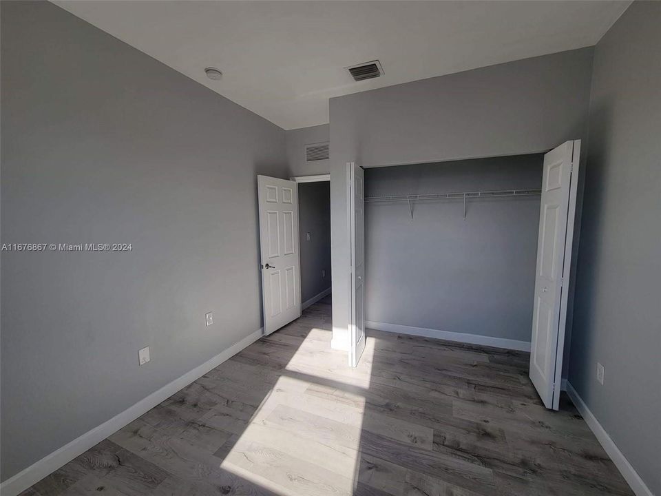 For Rent: $3,200 (3 beds, 2 baths, 1740 Square Feet)