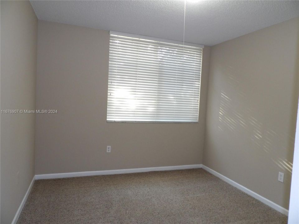 For Rent: $2,450 (3 beds, 2 baths, 0 Square Feet)