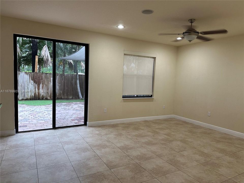 For Rent: $5,250 (3 beds, 2 baths, 2462 Square Feet)