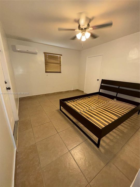 For Rent: $1,500 (1 beds, 1 baths, 560 Square Feet)