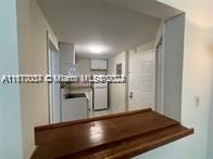 For Rent: $1,500 (1 beds, 1 baths, 382 Square Feet)