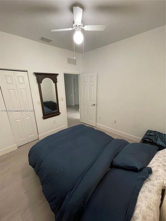 For Rent: $2,875 (3 beds, 2 baths, 1121 Square Feet)