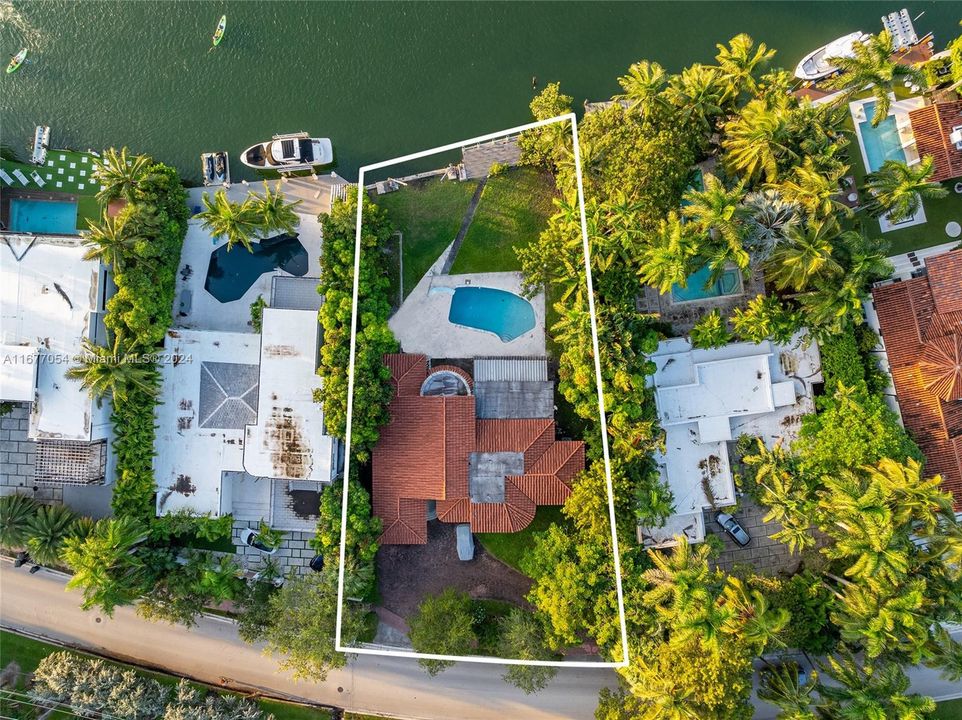 En Venta: $5,980,000 (3 camas, 3 baños, 3429 Pies cuadrados)