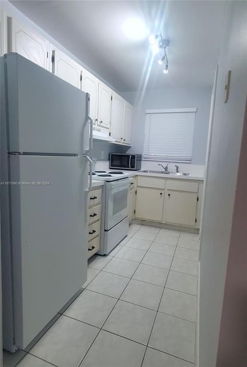 En Venta: $205,000 (1 camas, 1 baños, 765 Pies cuadrados)