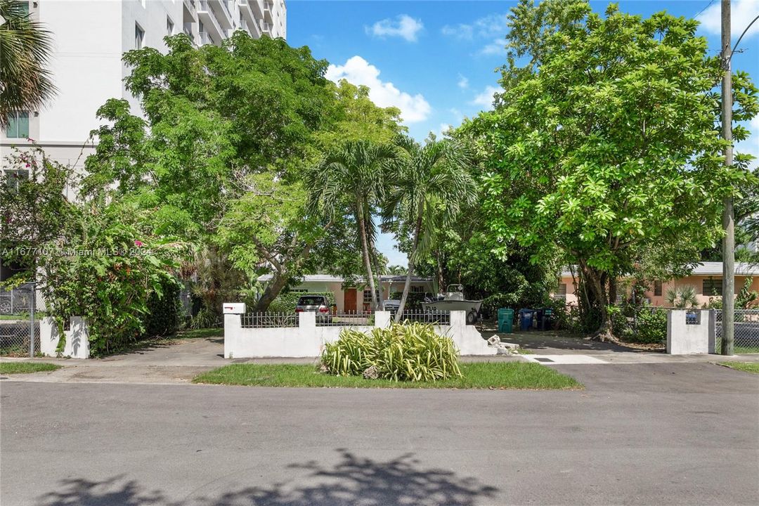 En Venta: $2,000,000 (3 camas, 1 baños, 1725 Pies cuadrados)