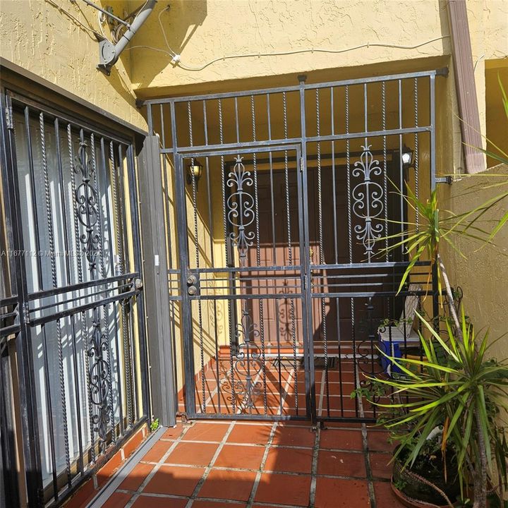 En Venta: $394,817 (3 camas, 2 baños, 1690 Pies cuadrados)