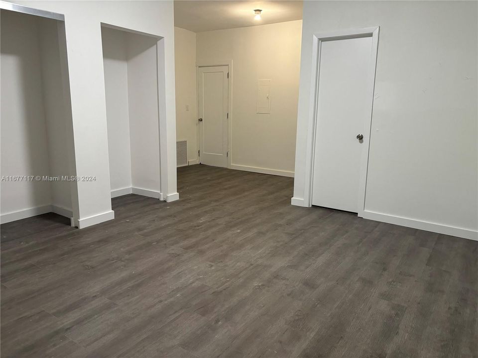 For Rent: $2,400 (2 beds, 2 baths, 1020 Square Feet)