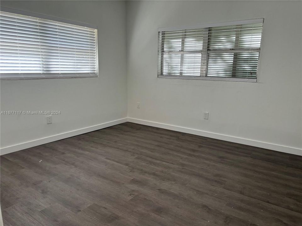 For Rent: $2,400 (2 beds, 2 baths, 1020 Square Feet)