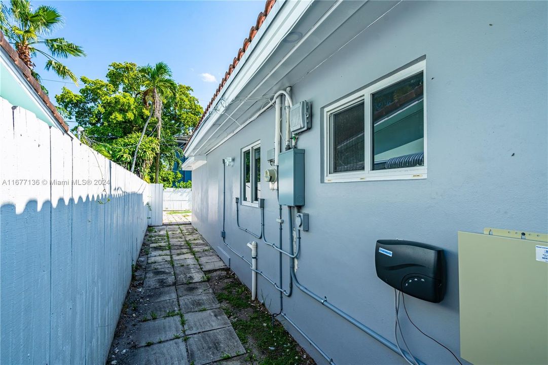 For Sale: $779,000 (3 beds, 2 baths, 0 Square Feet)