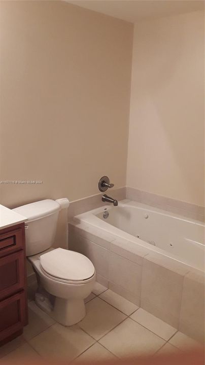 For Rent: $2,600 (2 beds, 2 baths, 1189 Square Feet)