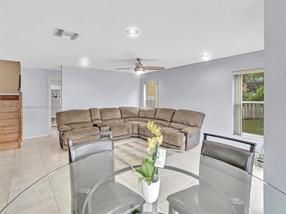 For Sale: $680,000 (4 beds, 2 baths, 2175 Square Feet)