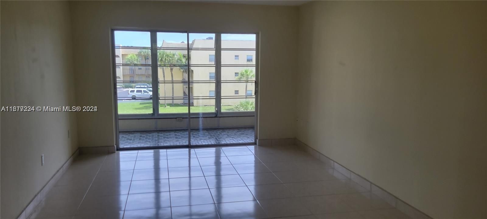 En Venta: $99,000 (1 camas, 1 baños, 640 Pies cuadrados)