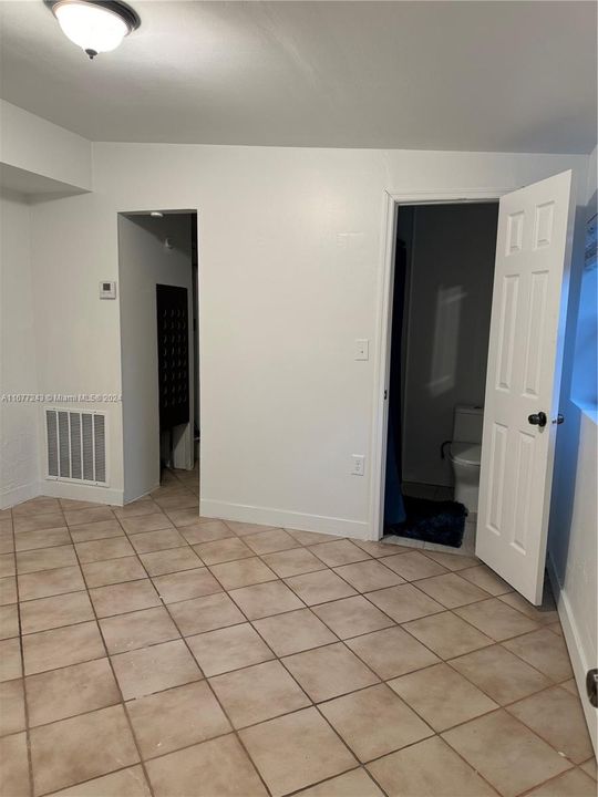 For Rent: $2,100 (2 beds, 1 baths, 600 Square Feet)