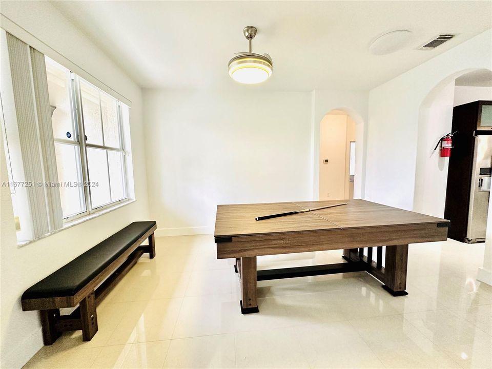 For Sale: $650,111 (4 beds, 2 baths, 1771 Square Feet)