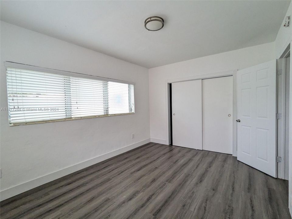 For Rent: $2,250 (2 beds, 1 baths, 1000 Square Feet)