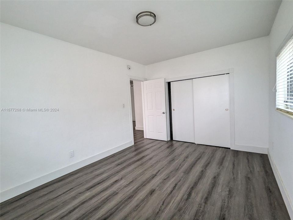 For Rent: $2,250 (2 beds, 1 baths, 1000 Square Feet)