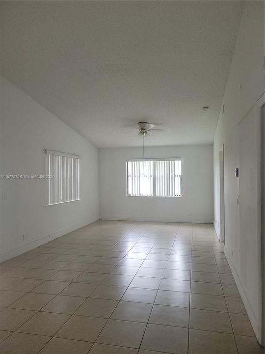 For Rent: $2,500 (3 beds, 2 baths, 1230 Square Feet)