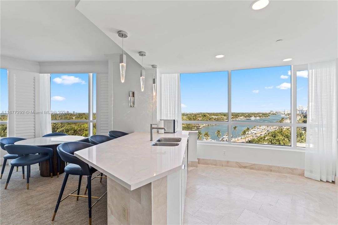 For Sale: $1,359,000 (1 beds, 1 baths, 1066 Square Feet)