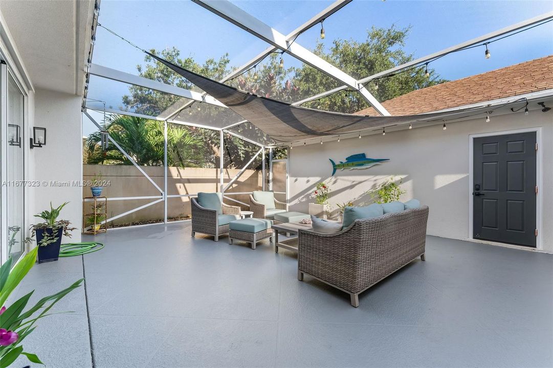 Screened Patio